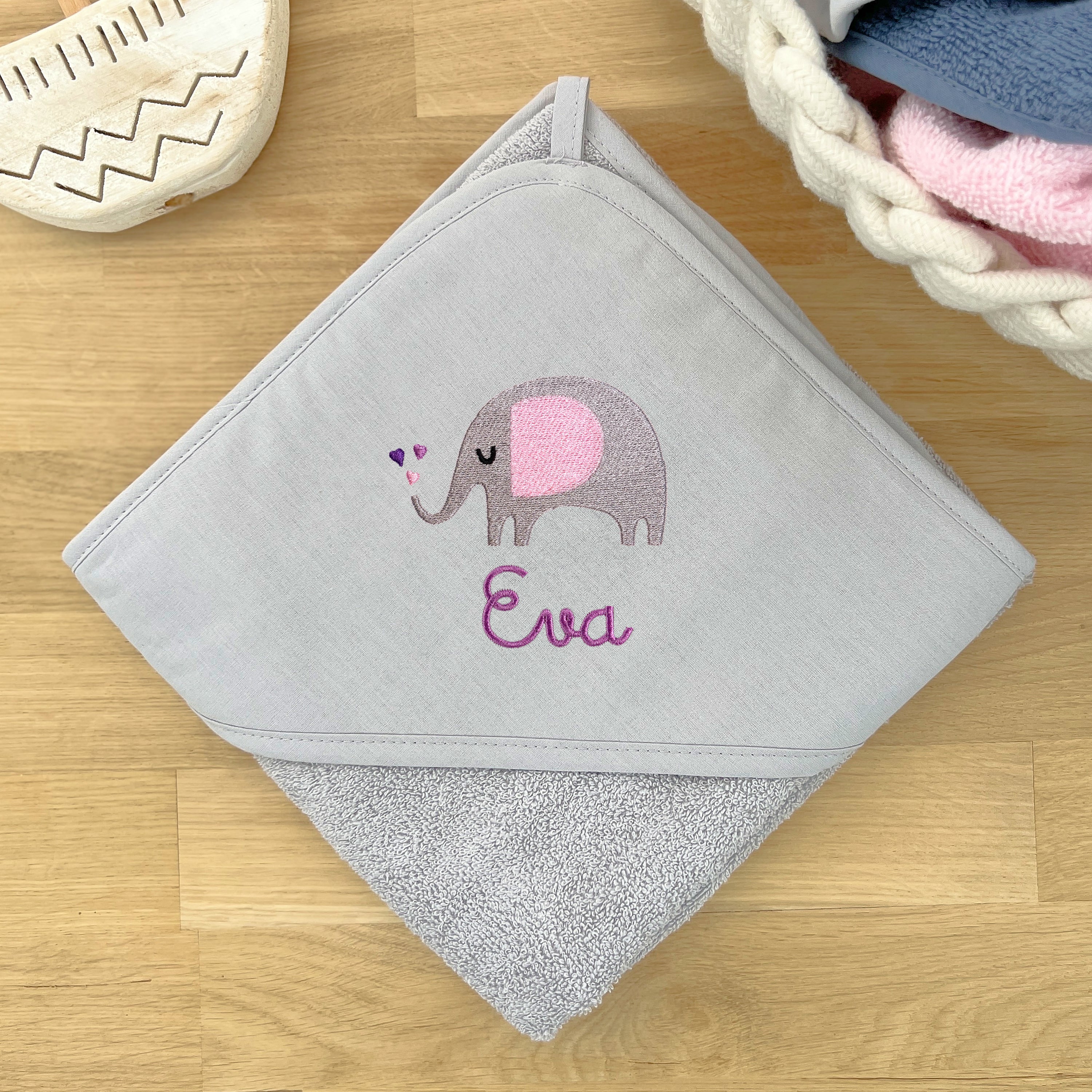Kinder/Baby-Kapuzenhandtuch mit Namen - Grau / Elefant