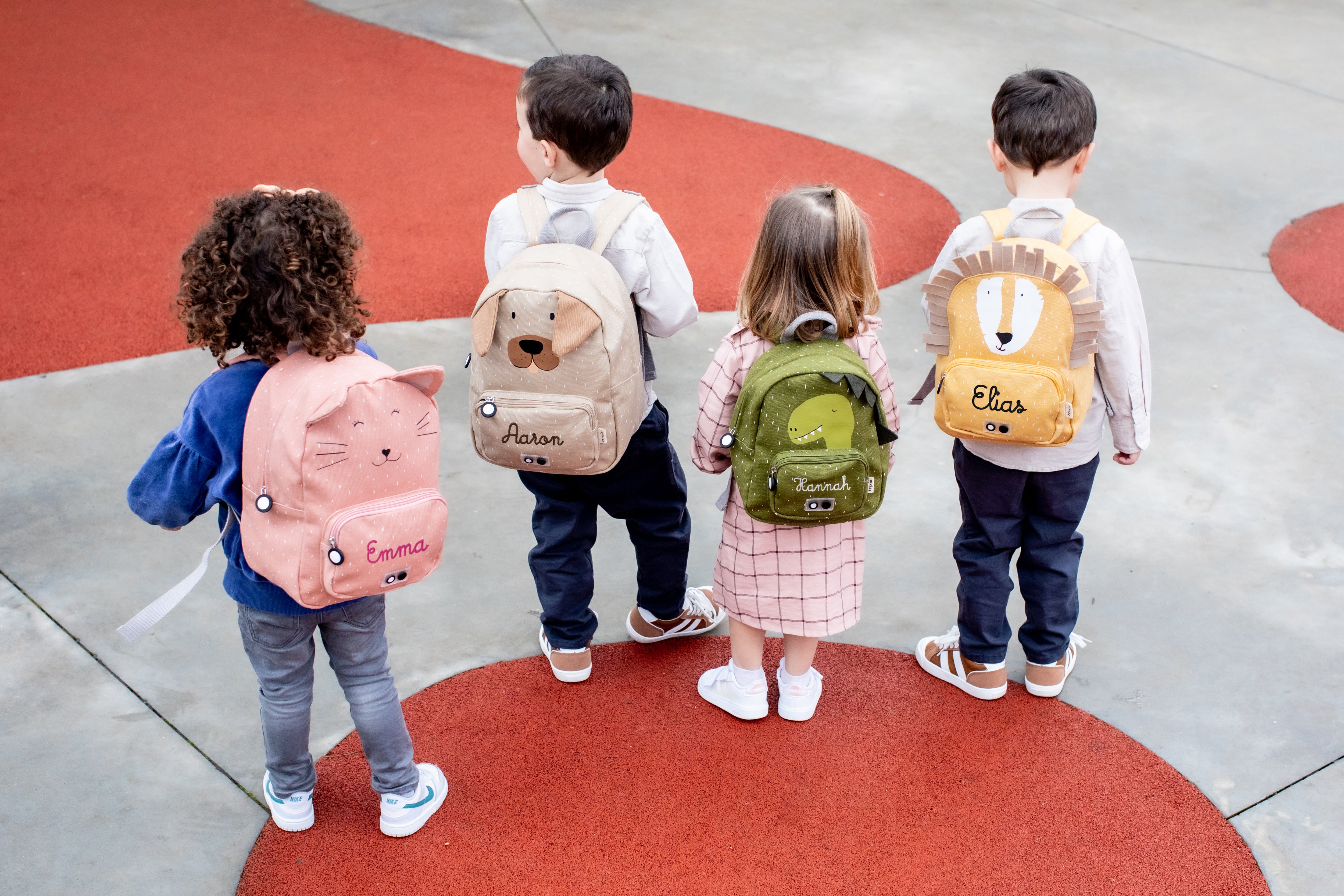 Kindersachen mit Namen personalisiert / Kinderrucksack mit Namen